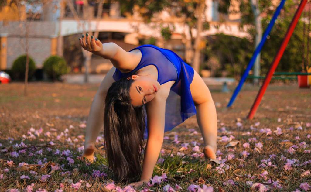 Hondureña Claudia Sandoval gana beca en el Movement Dance Project