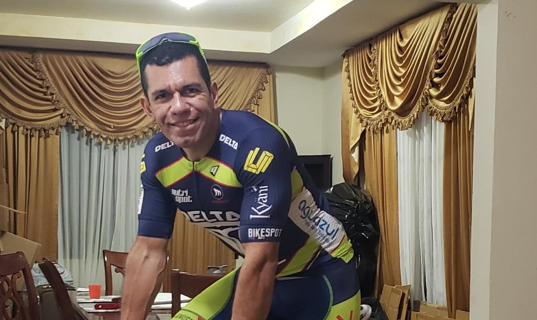 Hondureño Willy Matute, destaca en competencias virtuales de ciclismo