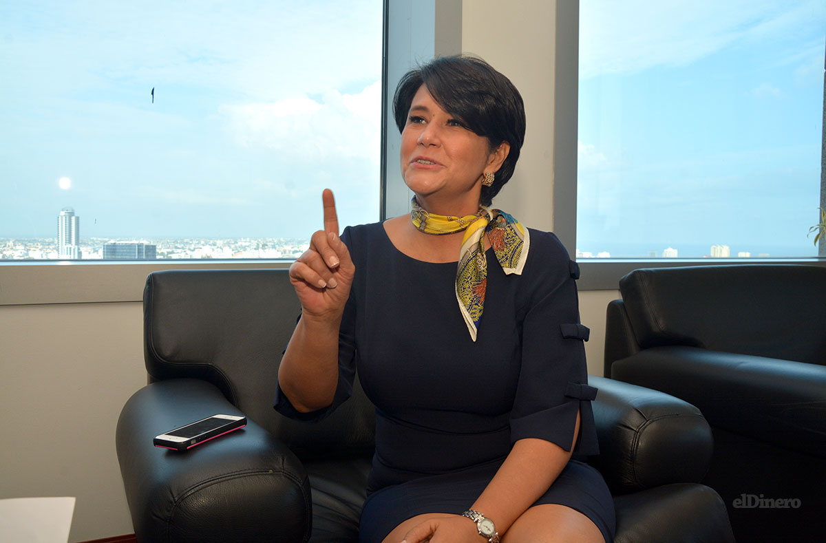 Hondureña Reina Mejía es la nueva vicepresidenta del BID