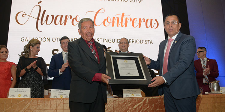 Historia del Premio Álvaro Contreras