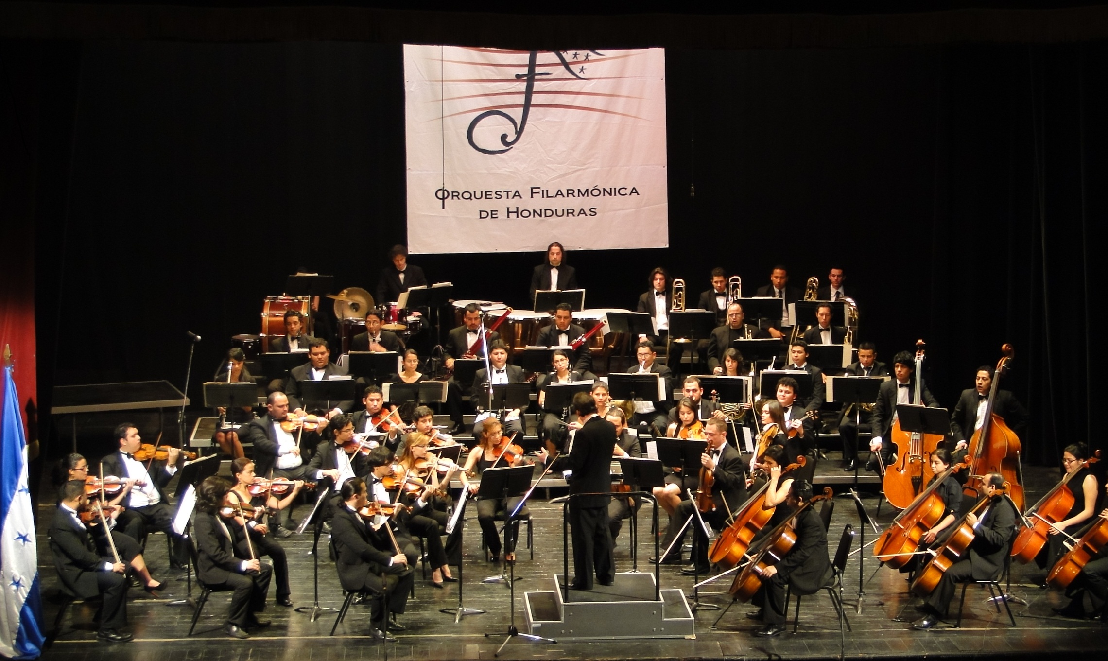La Orquesta Filarmónica Coral crea concurso para jóvenes en Honduras