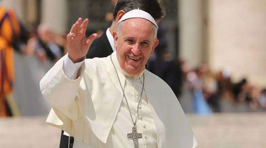 El Papa Francisco envió un mensaje a países afectados por ETA