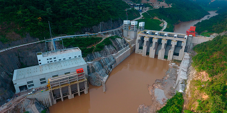 Honduras construirá su segunda hidroeléctrica más grande