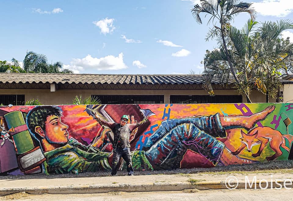 Artistas hondureños inauguran el mural más grande de Olancho