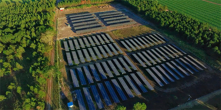 Zamorano inaugura la segunda fase de su parque fotovoltaico