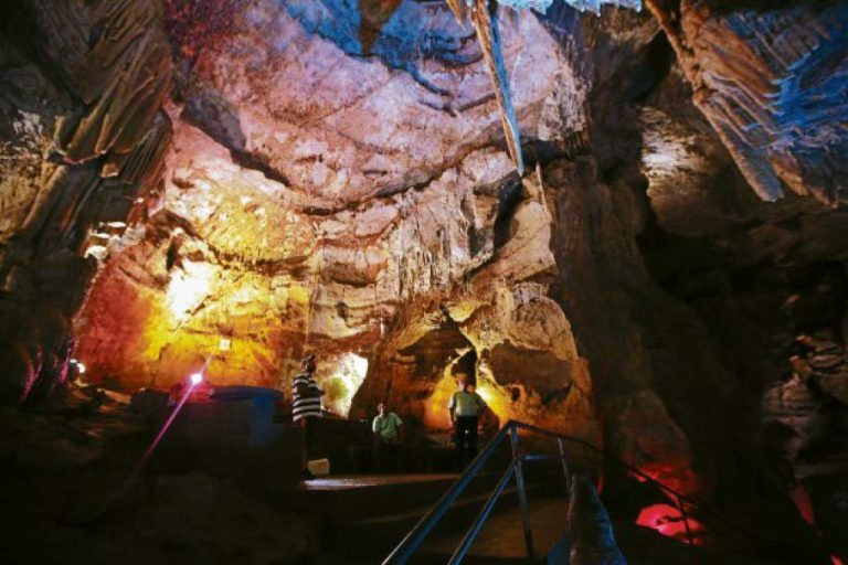 Taulabe Cuevas de Taulabé un lugar para explorar