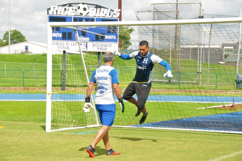 Entrenamiento de la Selección de Honduras para el partido contra Panamá en Copa Oro