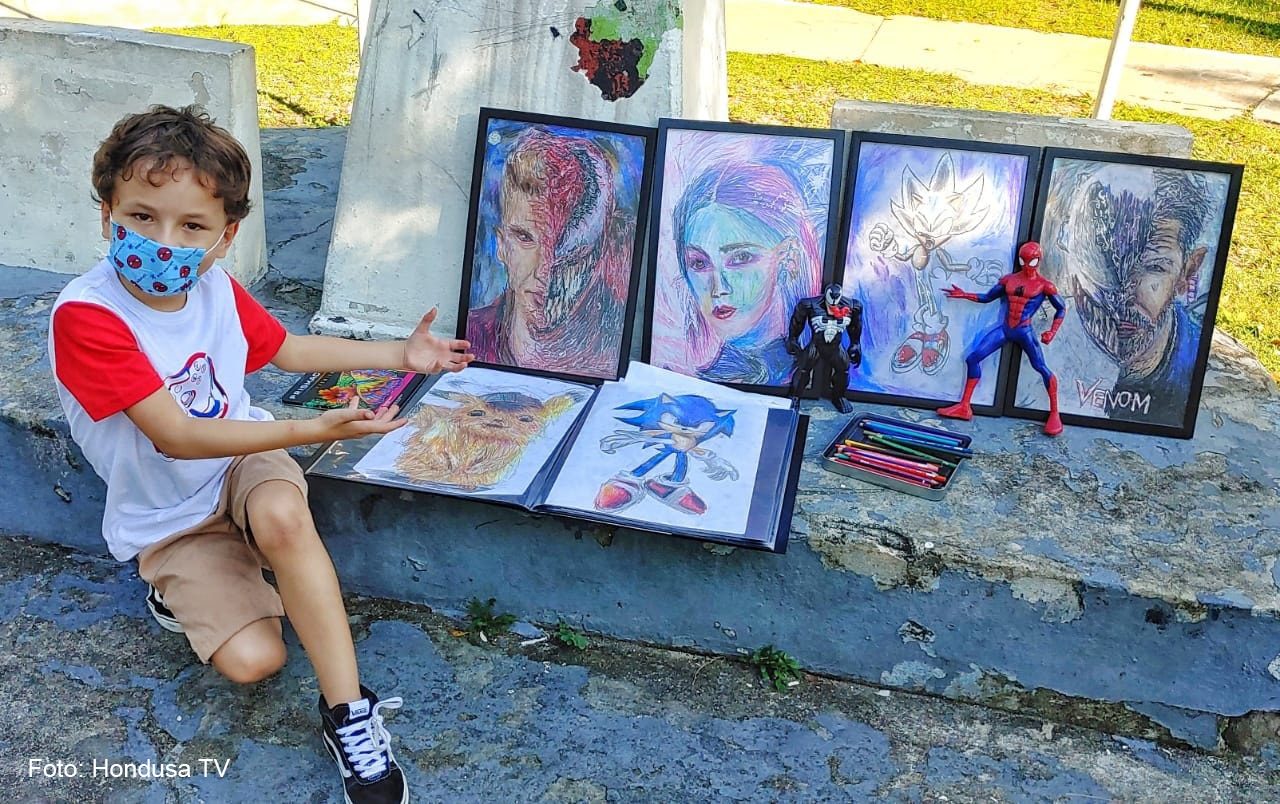 Niño hondureño de 6 años sorprende con su talento para el arte