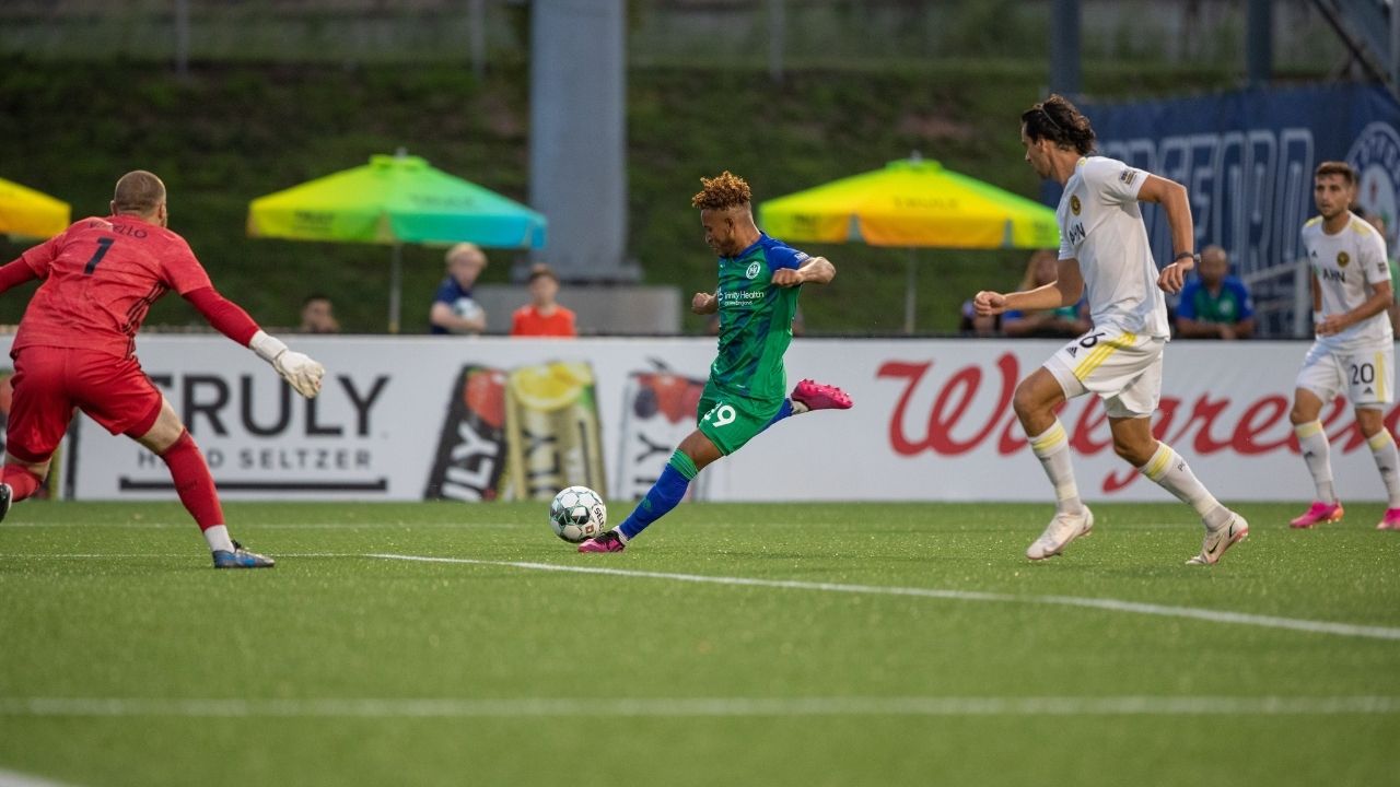 Juan Carlos Obregón anota su quinto gol con el Hartford Athletic de la USL