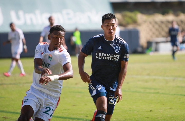 Douglas Martínez hace su debut con el San Diego Loyal de la USL