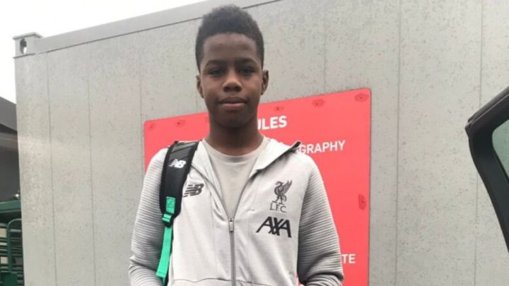 Hijo de Maynor Figueroa jugará la Champions League juvenil con Liverpool