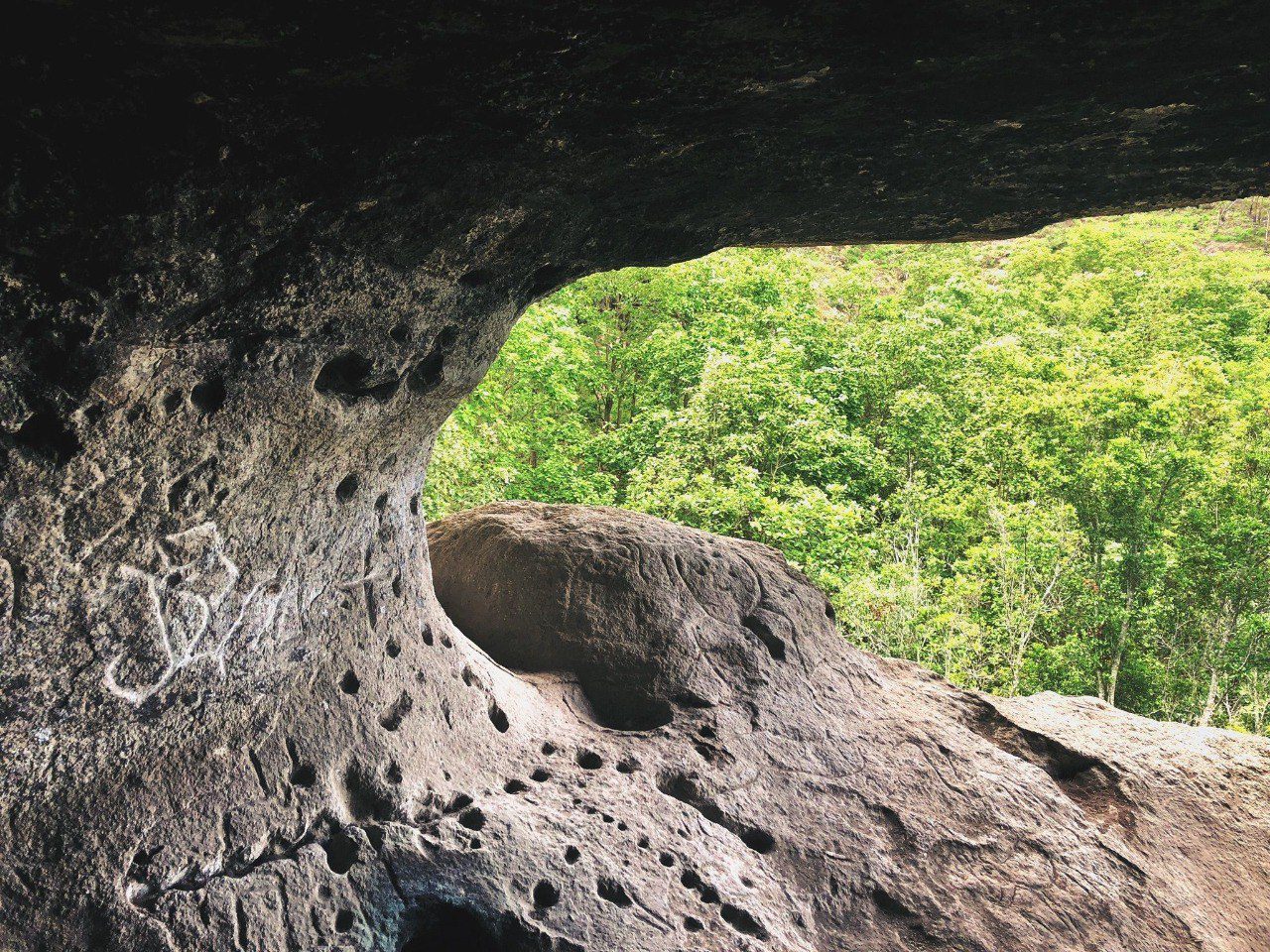 Cuevas de Ayasta, Santa Ana