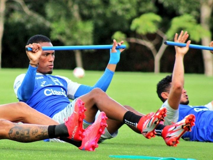 Primer entrenamiento de Honduras para partido contra Estados Unidos