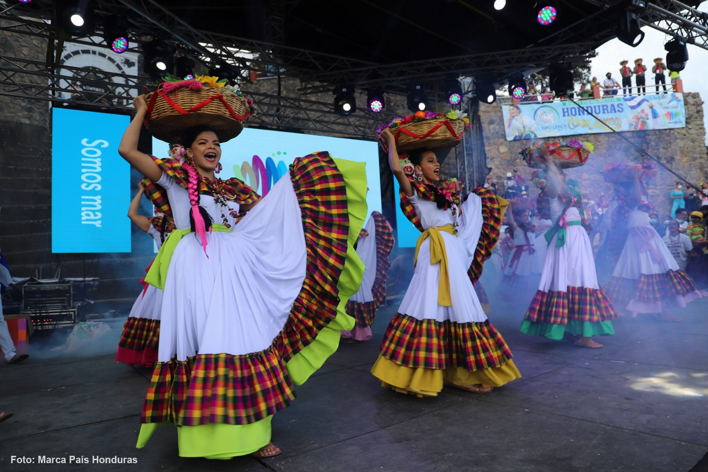 La Esperanza se llenó de talento con el Festival Folklórico