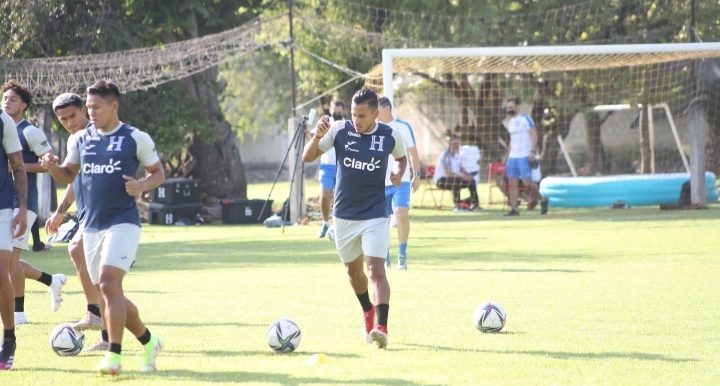 Selección de Honduras finaliza su último entrenamiento en Cuernavaca