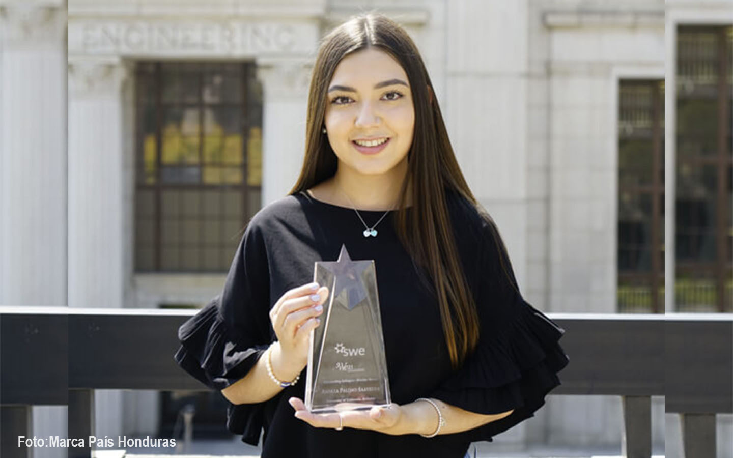 Hondureña recibió el Outstanding Collegiate Member Award