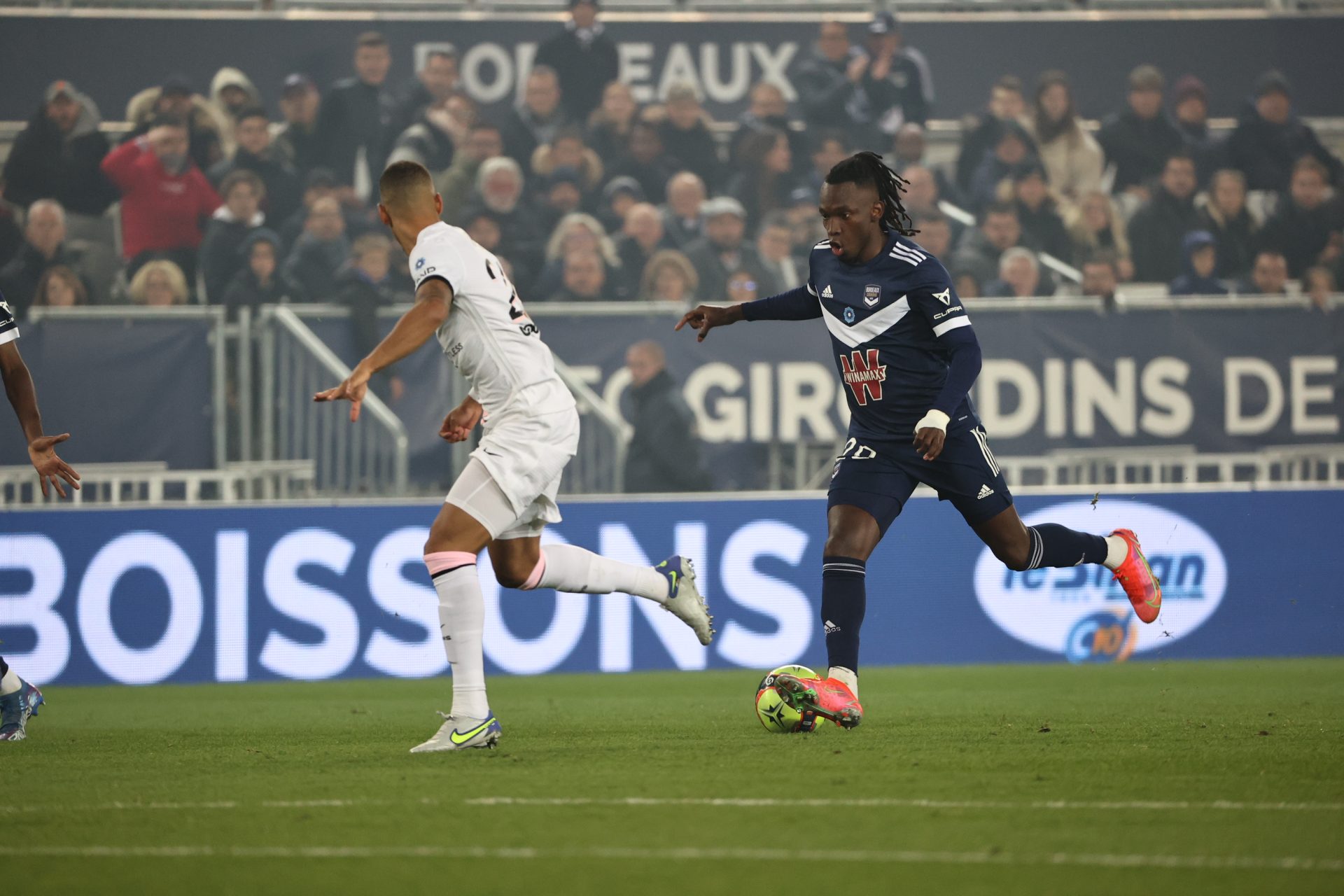 Segundo gol de Alberth Elis con el Burdeos ante el PSG en la Ligue 1