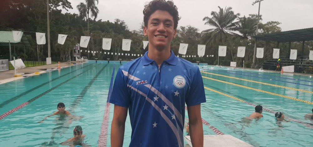 Gabriel Martínez impone récords en torneo sudamericano juvenil en Perú