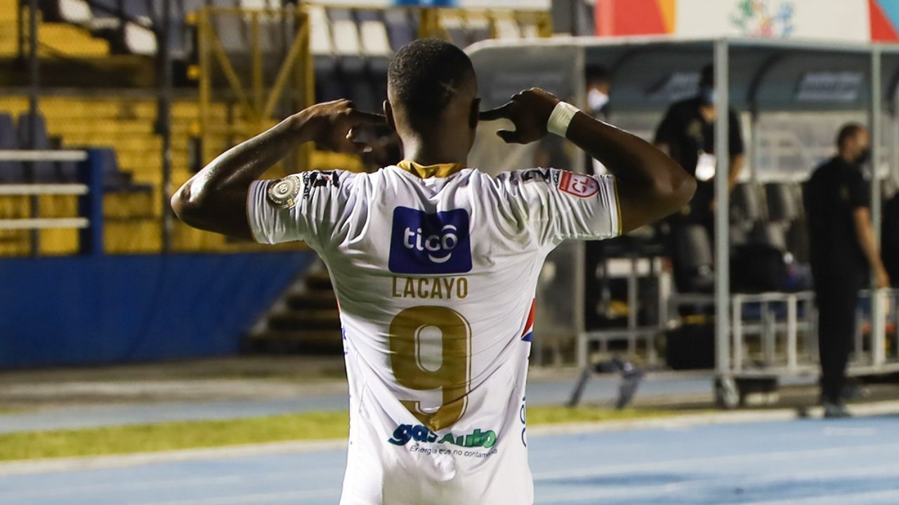 Junior Lacayo avanza a la final del Apertura 2021 con el Comunicaciones