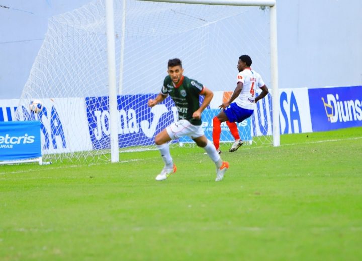 Marathón se impone a Olimpia en el clásico del Estadio Morazán