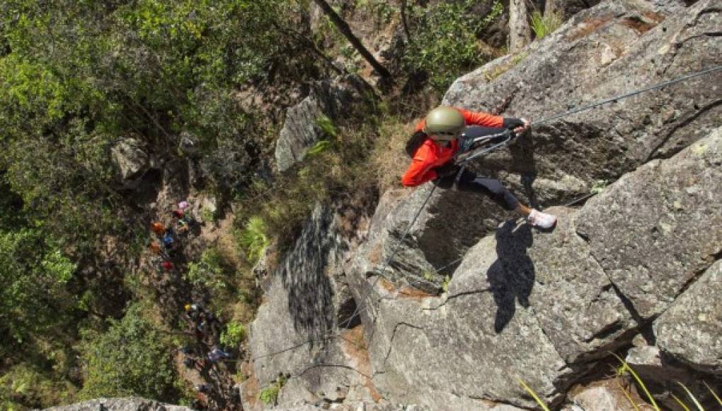 Inscríbete al Técnico en Actividades de Montaña de la FEHDME