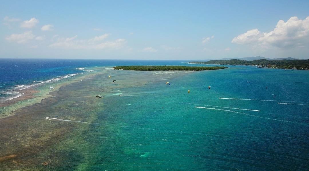 Isla Santa Elena, Departamento de Islas de la Bahía