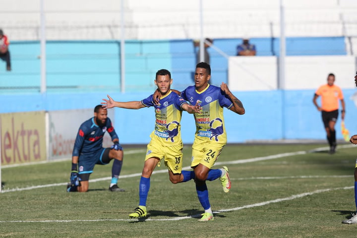 Golpe de autoridad del Victoria al derrotar a Olimpia en el Estadio Nacional