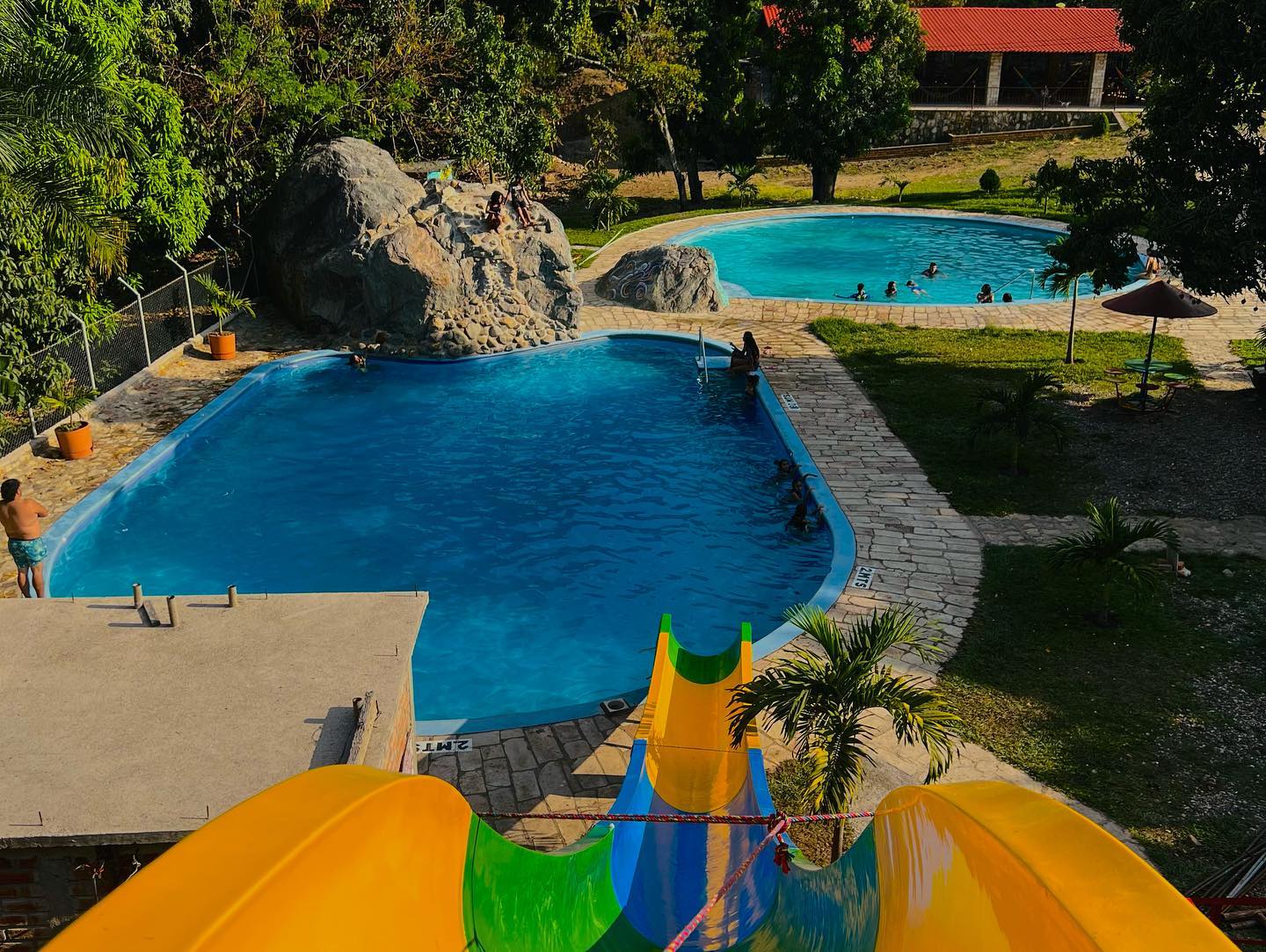 Balneario La Roca, un refrescante espacio en Cantarranas