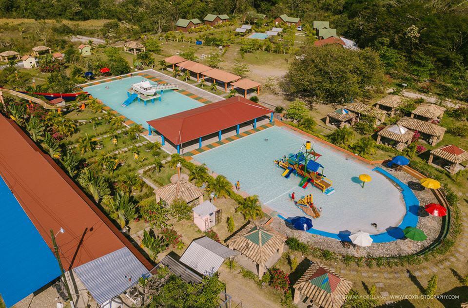 Aqua Park y Club Campestre El Yate, diversión acuática