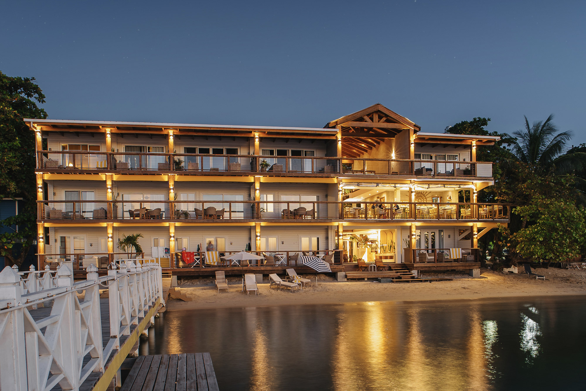 The Beach House Hotel en Roatán