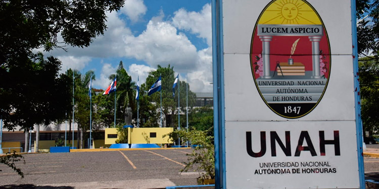 UNAH entre las mejores universidades de Centroamérica