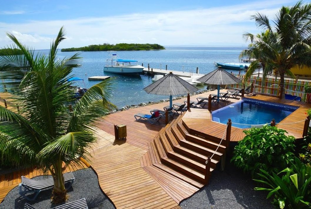 Wikkid Resort, una estadía ideal para hacer buceo en Roatán
