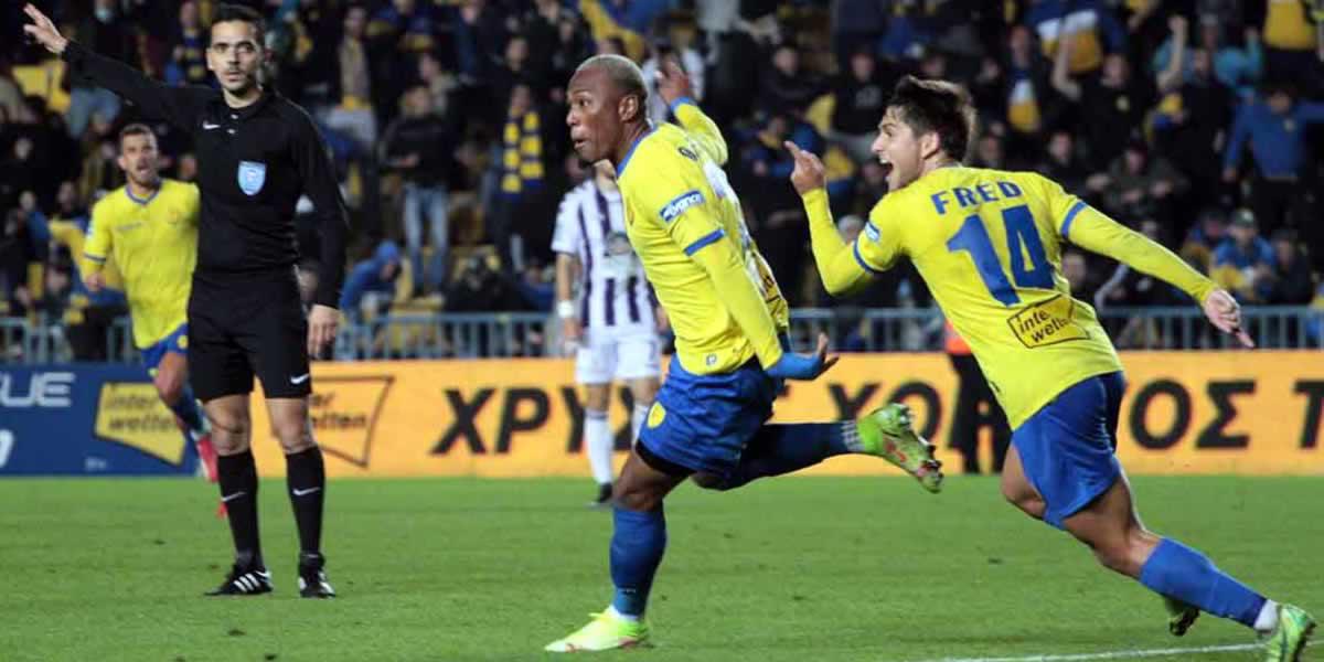 Deiby Flores se luce con doblete en la Copa de Grecia con el Panetolikos