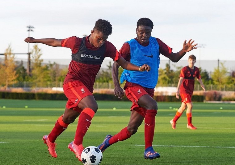 Doblete de Keyrol Figueroa en la pretemporada del Liverpool Sub-18