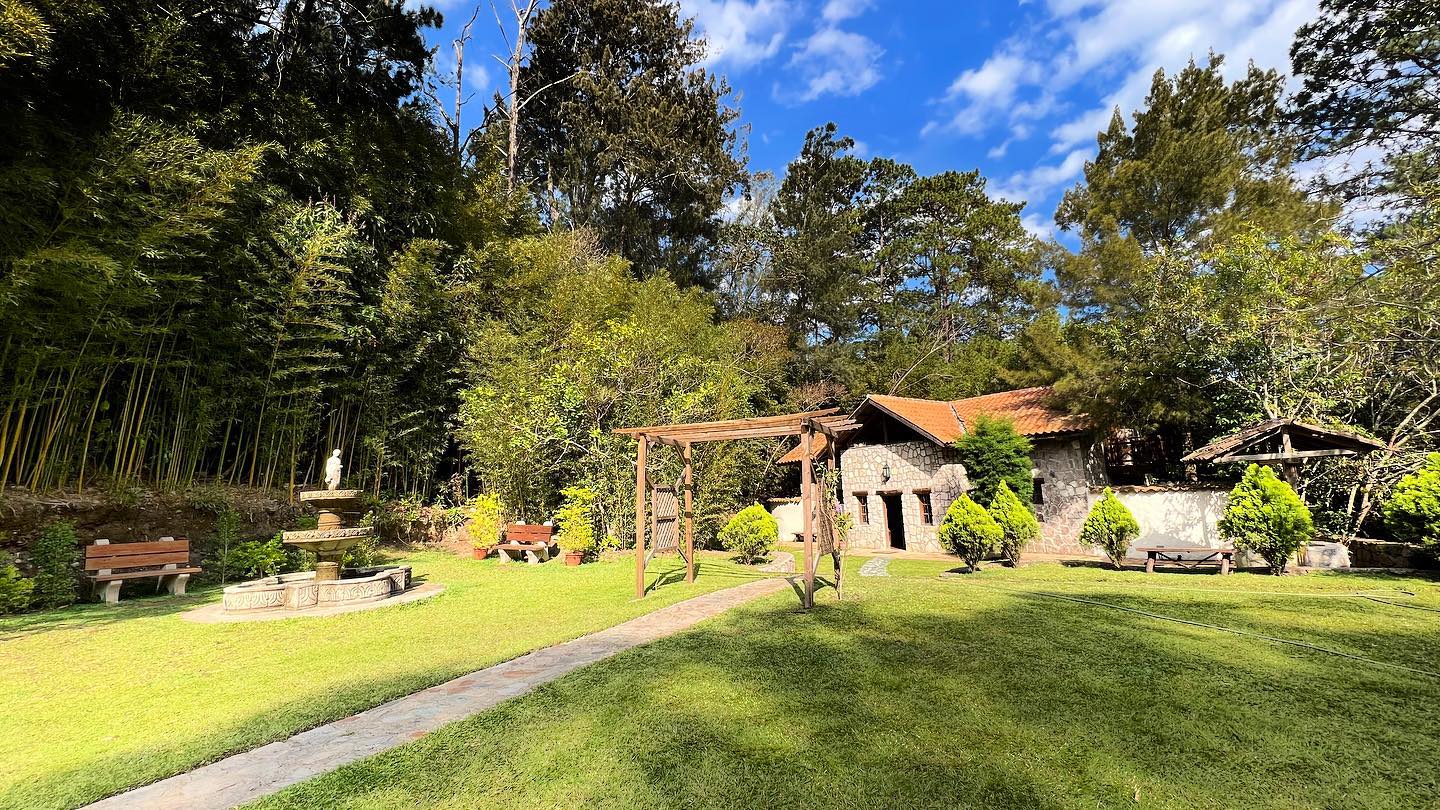Casa y Campo, un rinconcito al aire libre para disfrutar en Santa Ana