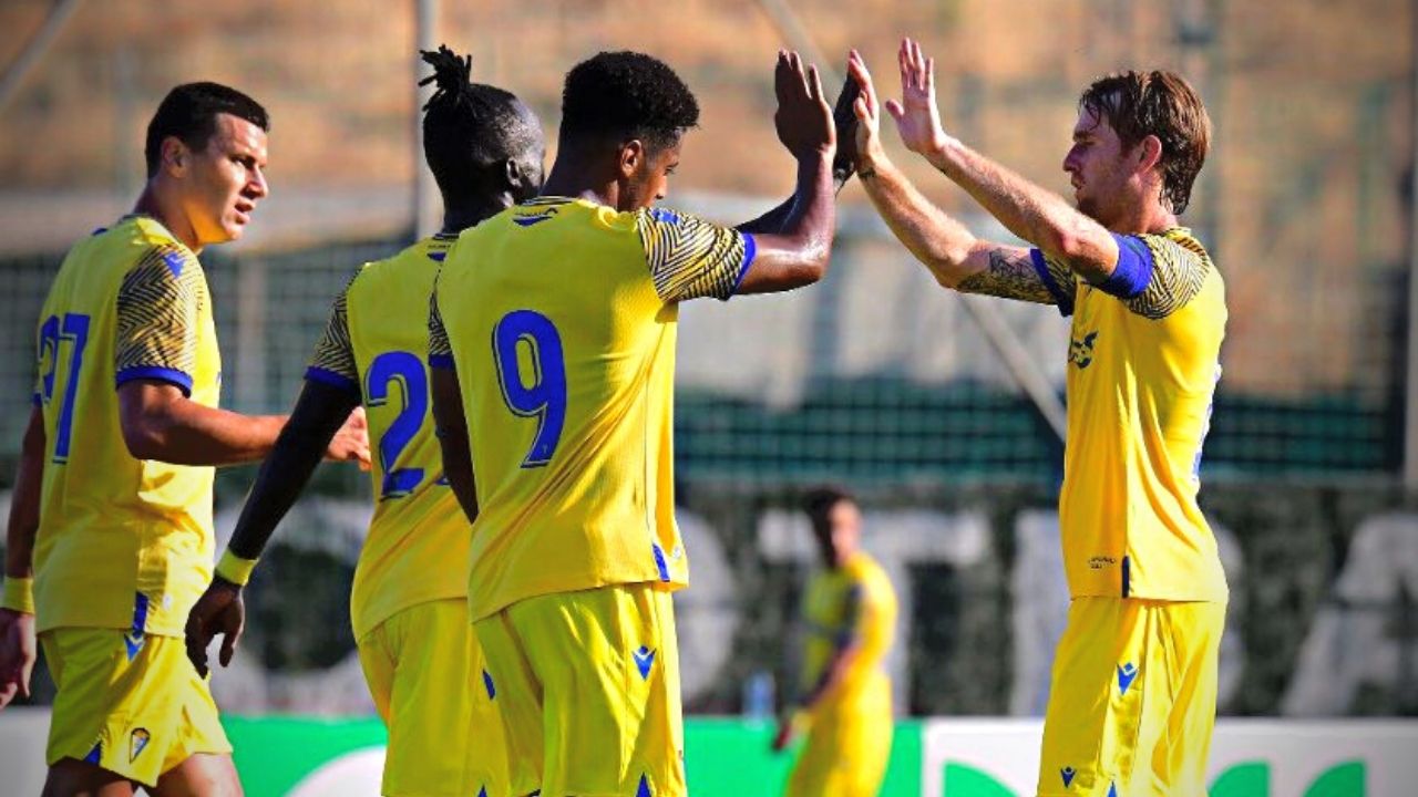 Anthony Lozano anota su tercer gol de la pretemporada con el Cádiz