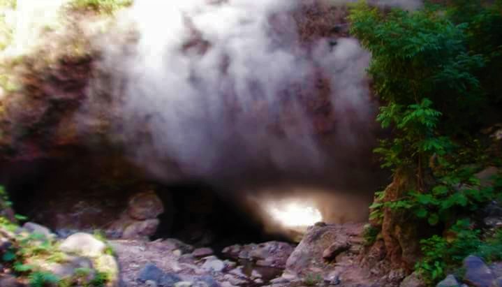 Aguas Termales de Azacualpa, una opción curiosa para relajarse
