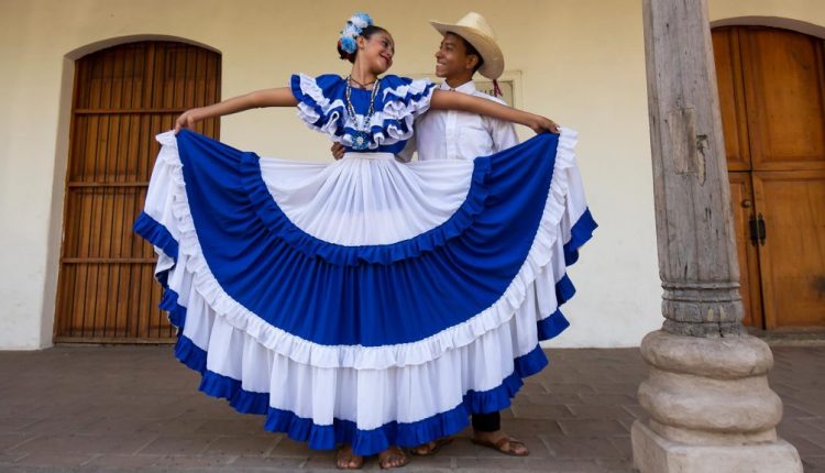 Día Internacional del Folclore