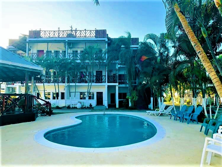 Bayside Inn Paraiso ideal para unas vacaciones tropicales