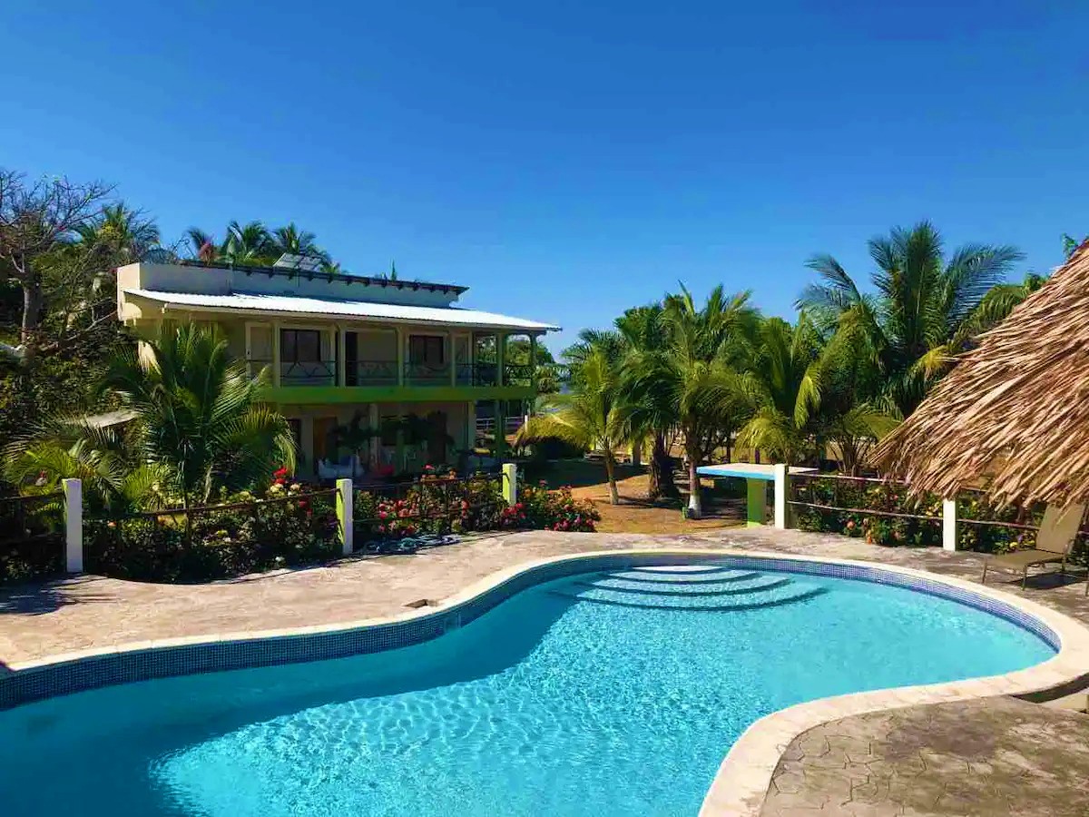 Villa Mirafiori un alojamiento cerca de la playa de Punta Ratón