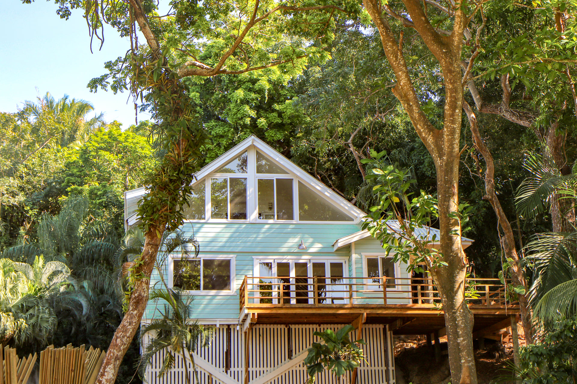 Luna Beach Resort Roatán, un paradisíaco destino para vacacionar