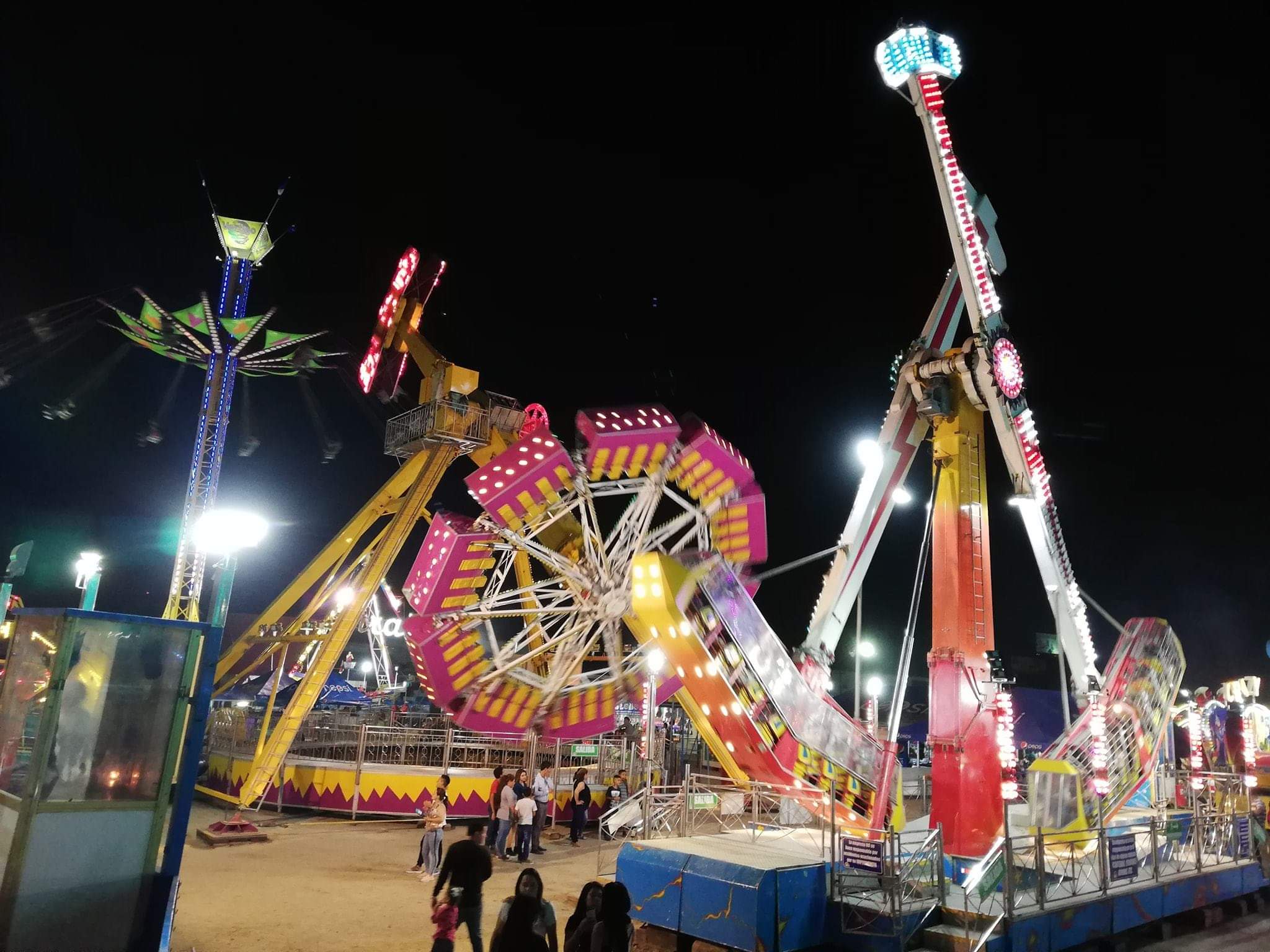 Juegos mecánicos Play Land Park en Tegucigalpa