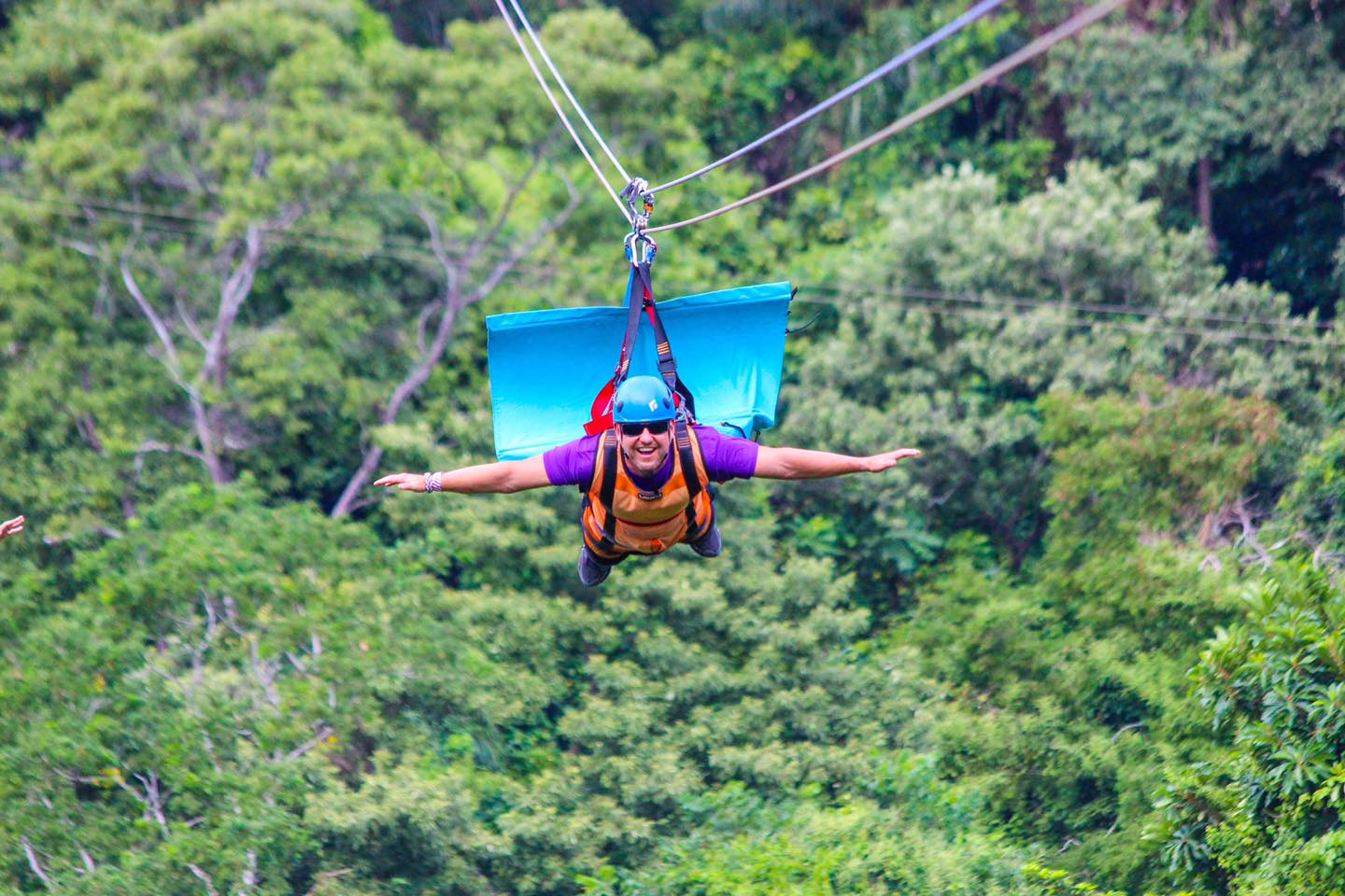 Paseo por Roatán en Tirolesa en South Shore Adventures