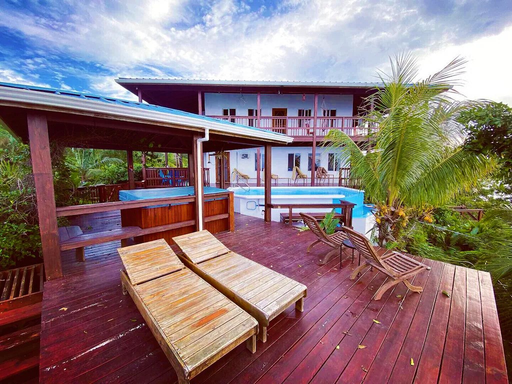 Casa Caribe, un lugar para disfrutar de las hermosas playas de Roatán
