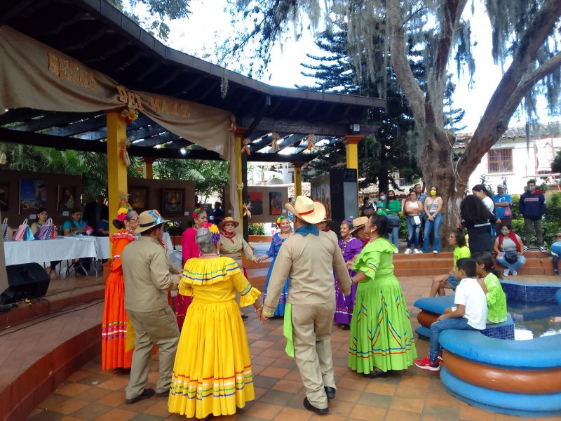 Feria Cultural en Valle de Ángeles ideal para toda la familia