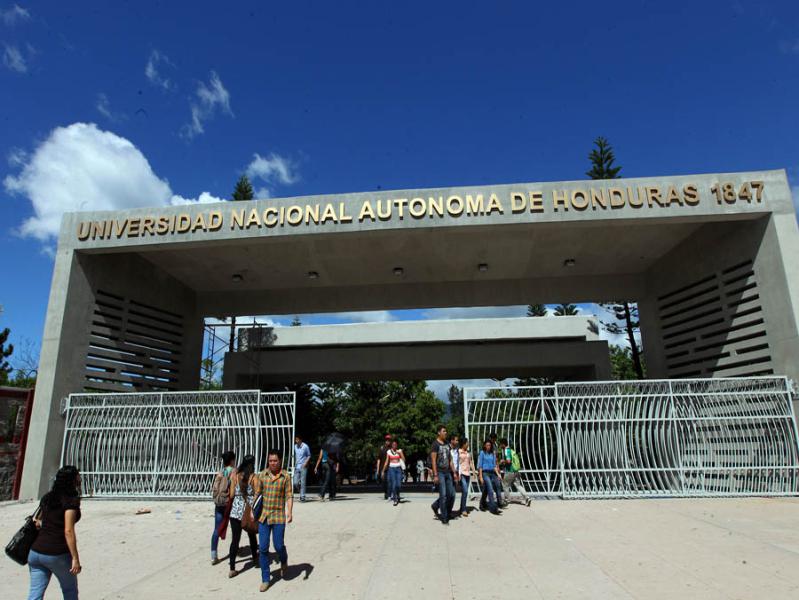 UNAH se encuentra entre las mejores 100 universidades de Latinoamérica