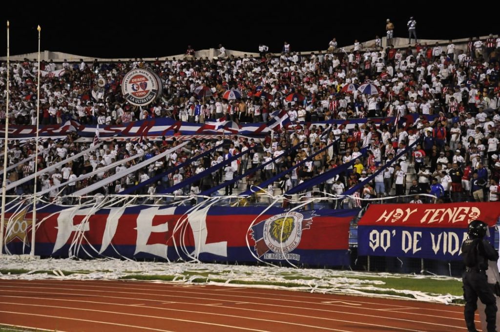 Olimpia vs Atlas por la Concachampions en el Estadio Olímpico de SPS