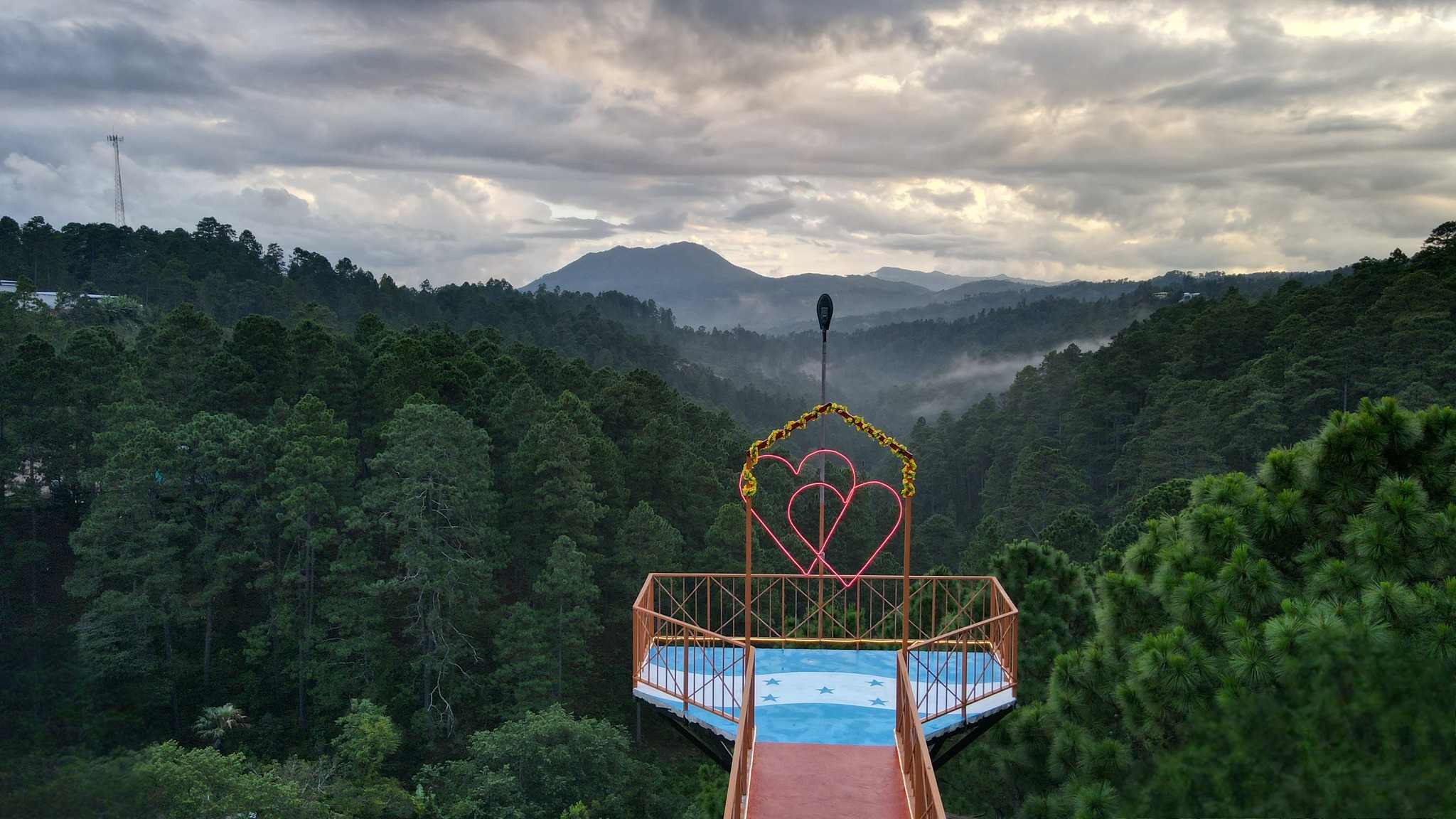 Plaza Robles, un espacio con deliciosa gastronomía entre la naturaleza de Santa Lucía