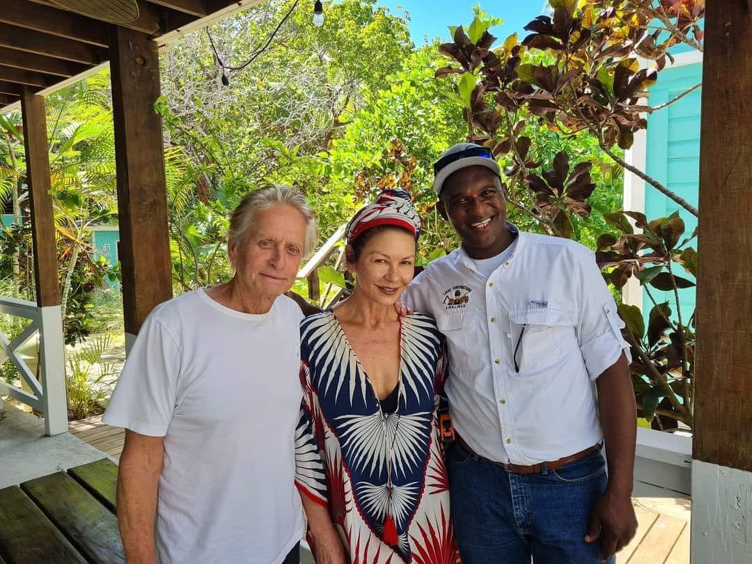Michael Douglas y Catherine Zeta-Jones visitan nuevamente Honduras