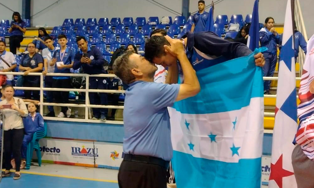 Hondureños de Karate-Do obtienen oro y bronce en Costa Rica